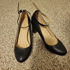Dream pair black heels